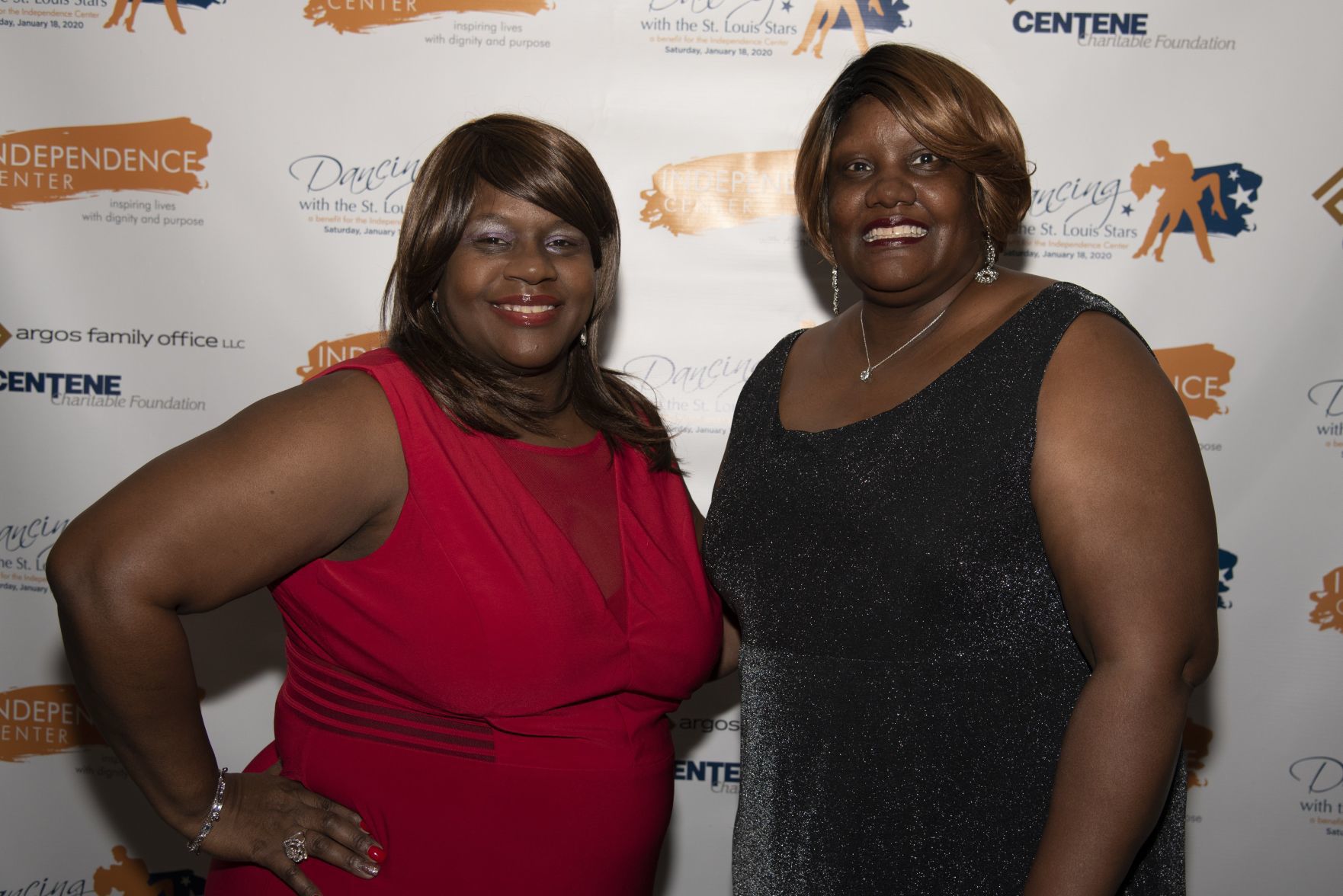 Rebecca Rodgers, Lisa Rodgers